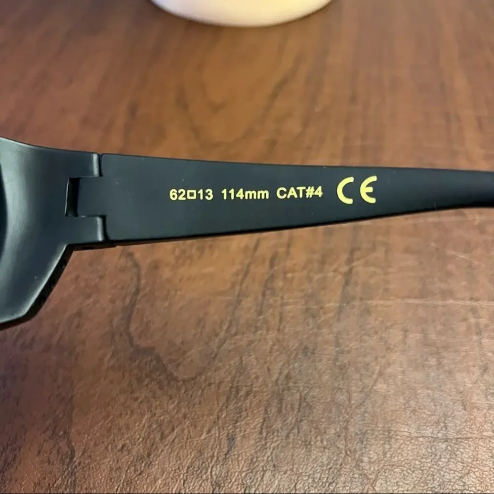 Hang Ten Rectangle Sunglasses Black